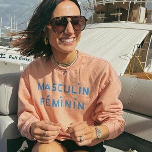 Coral Clare V. Sweatshirt